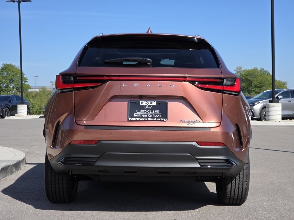 2026 Lexus NX 350h Luxury AWD photo 21