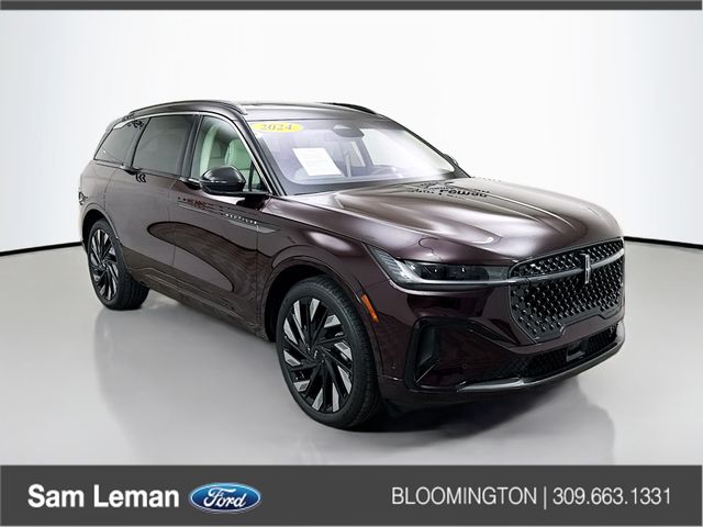 2024 Lincoln Nautilus Black Label's photo