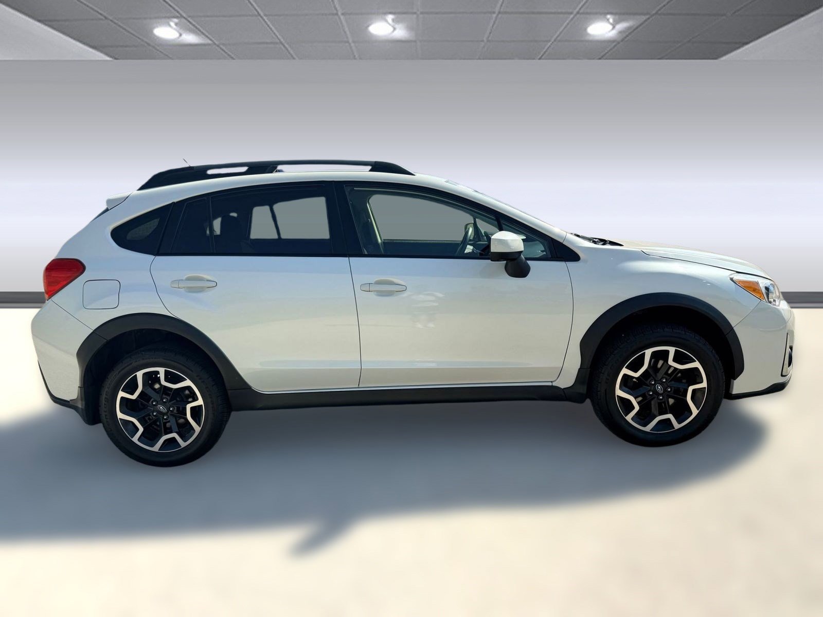 2017 Subaru Crosstrek 2.0i Premium photo 7