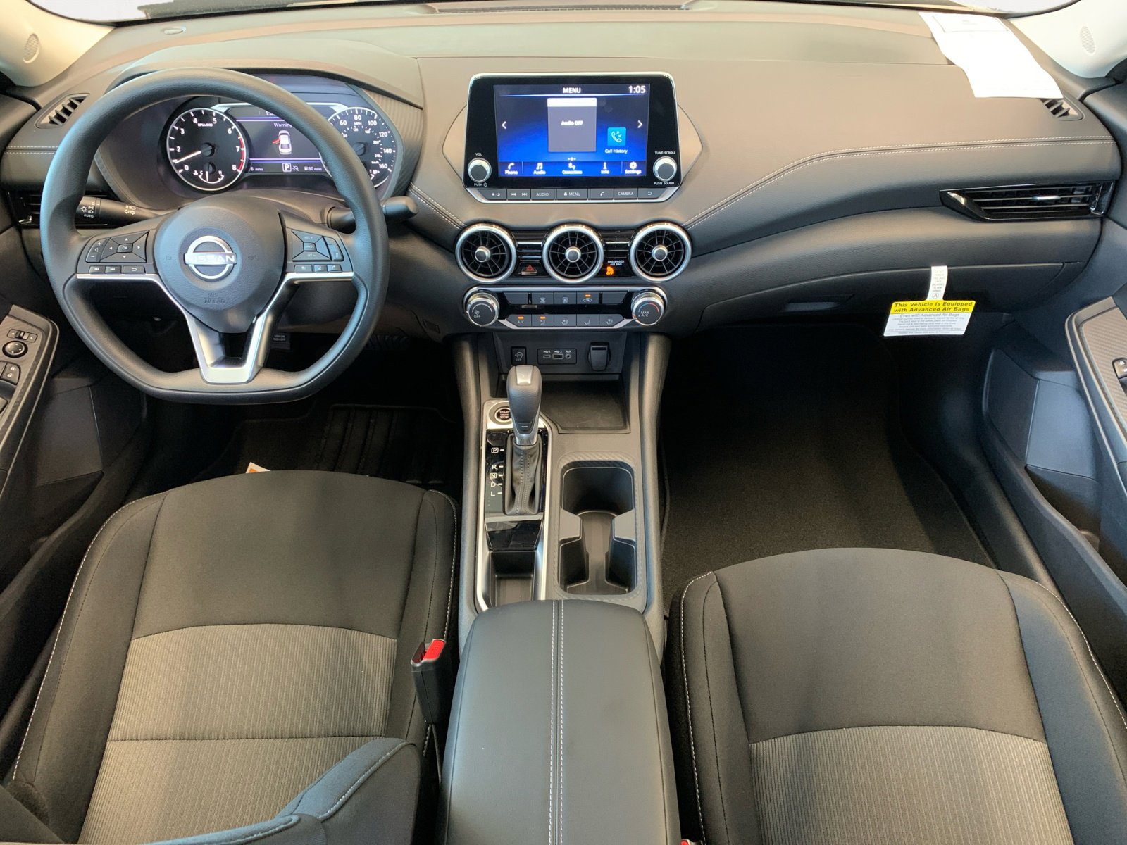 2025 Nissan Sentra SV photo 3