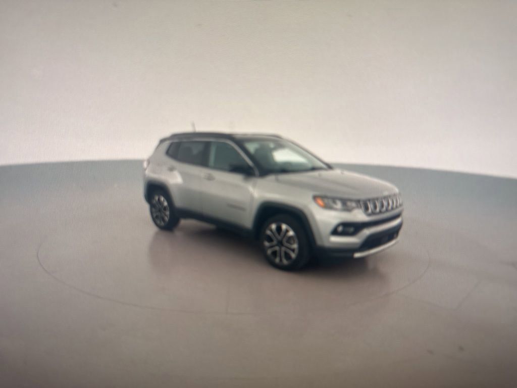 2023 Jeep Compass Limited photo 2