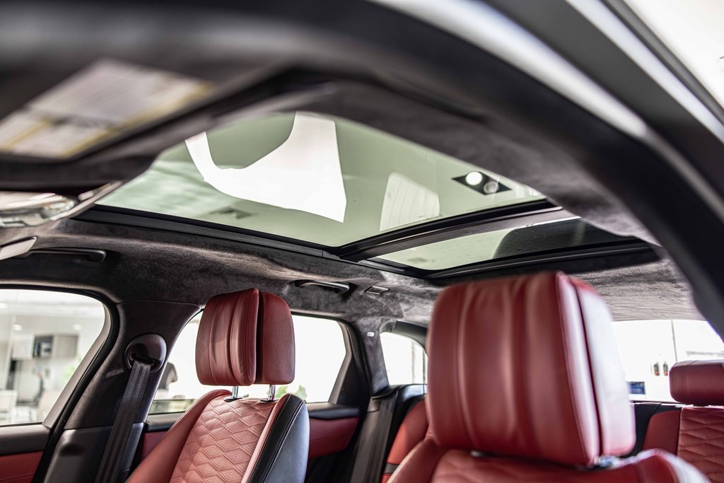 2020 LAND ROVER RANGE ROVER VELAR - Image 20