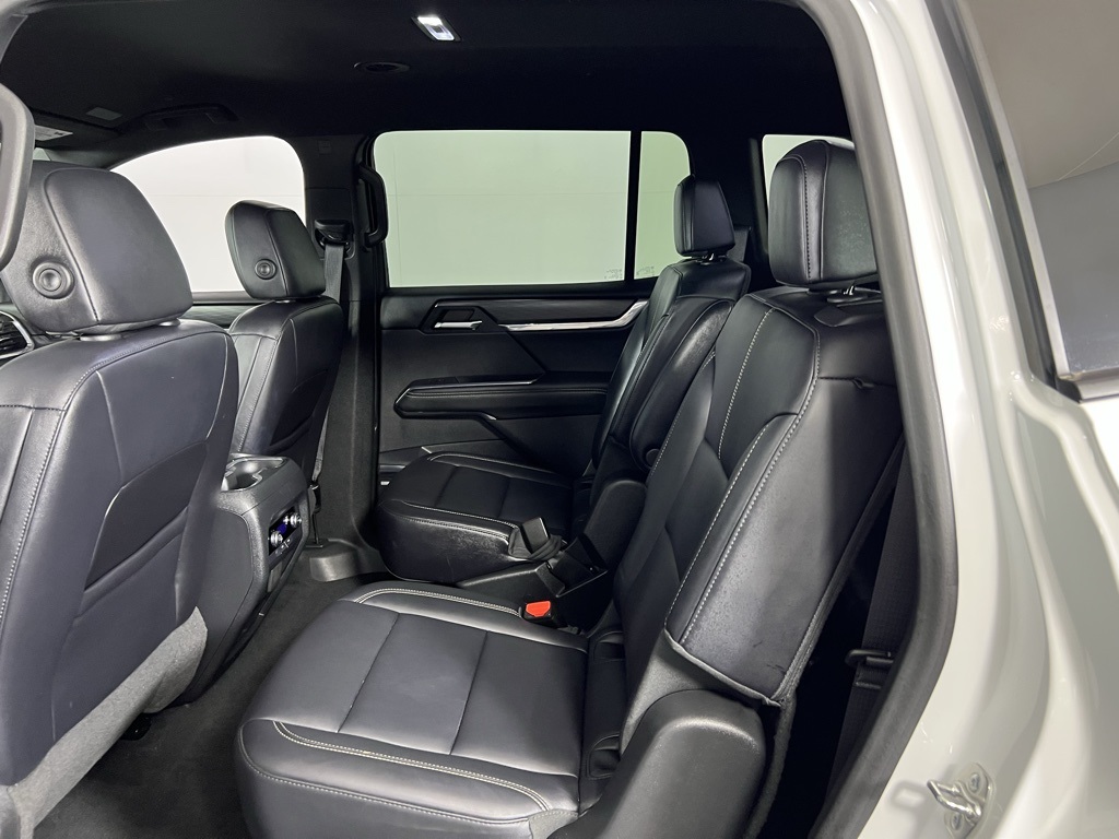 2024 Gmc Acadia Elevation photo 20
