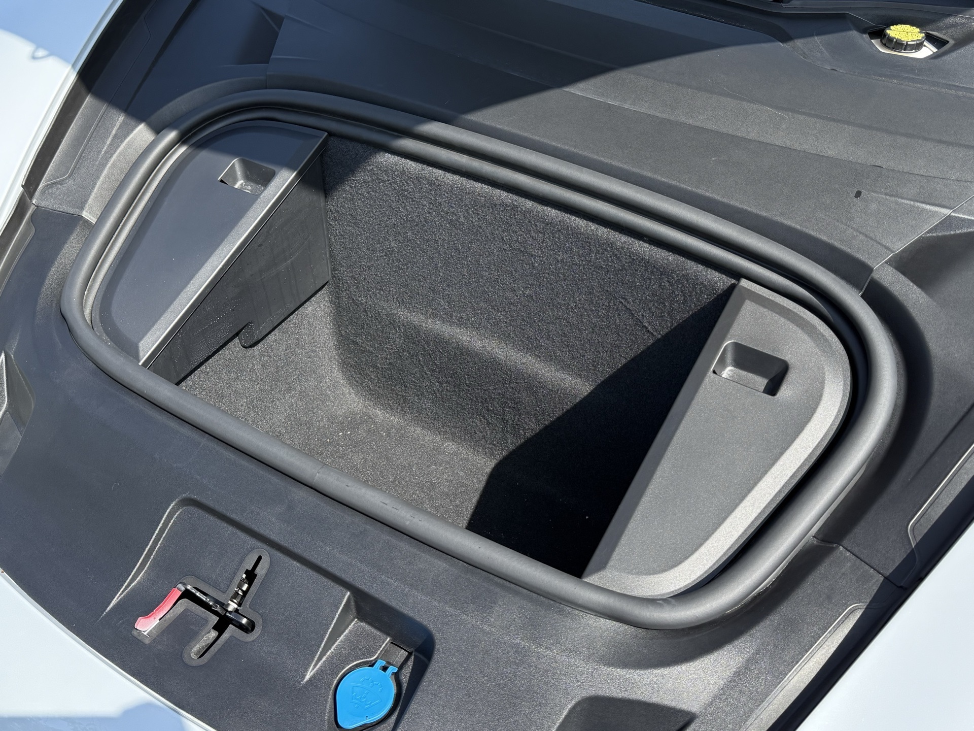 2023 Porsche Taycan Cross Turismo 4S photo 32