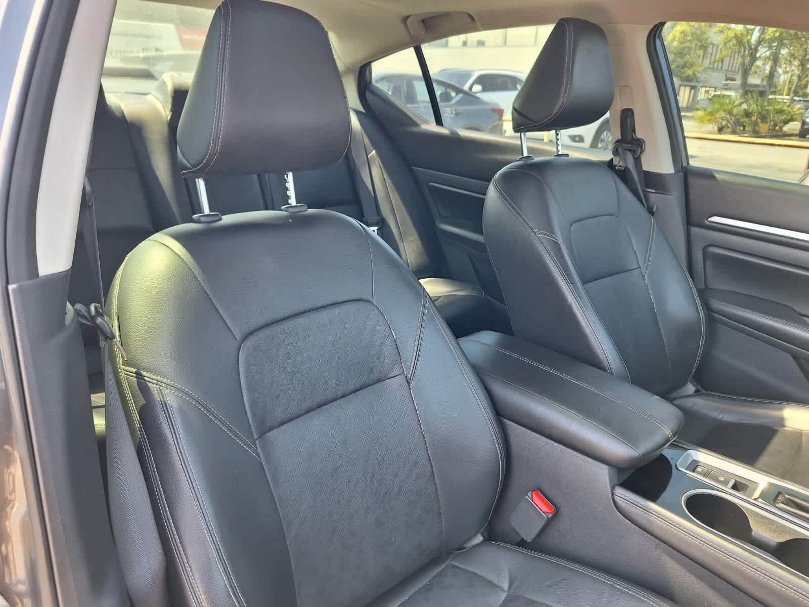 2024 Nissan Altima 2.5 SL photo 27
