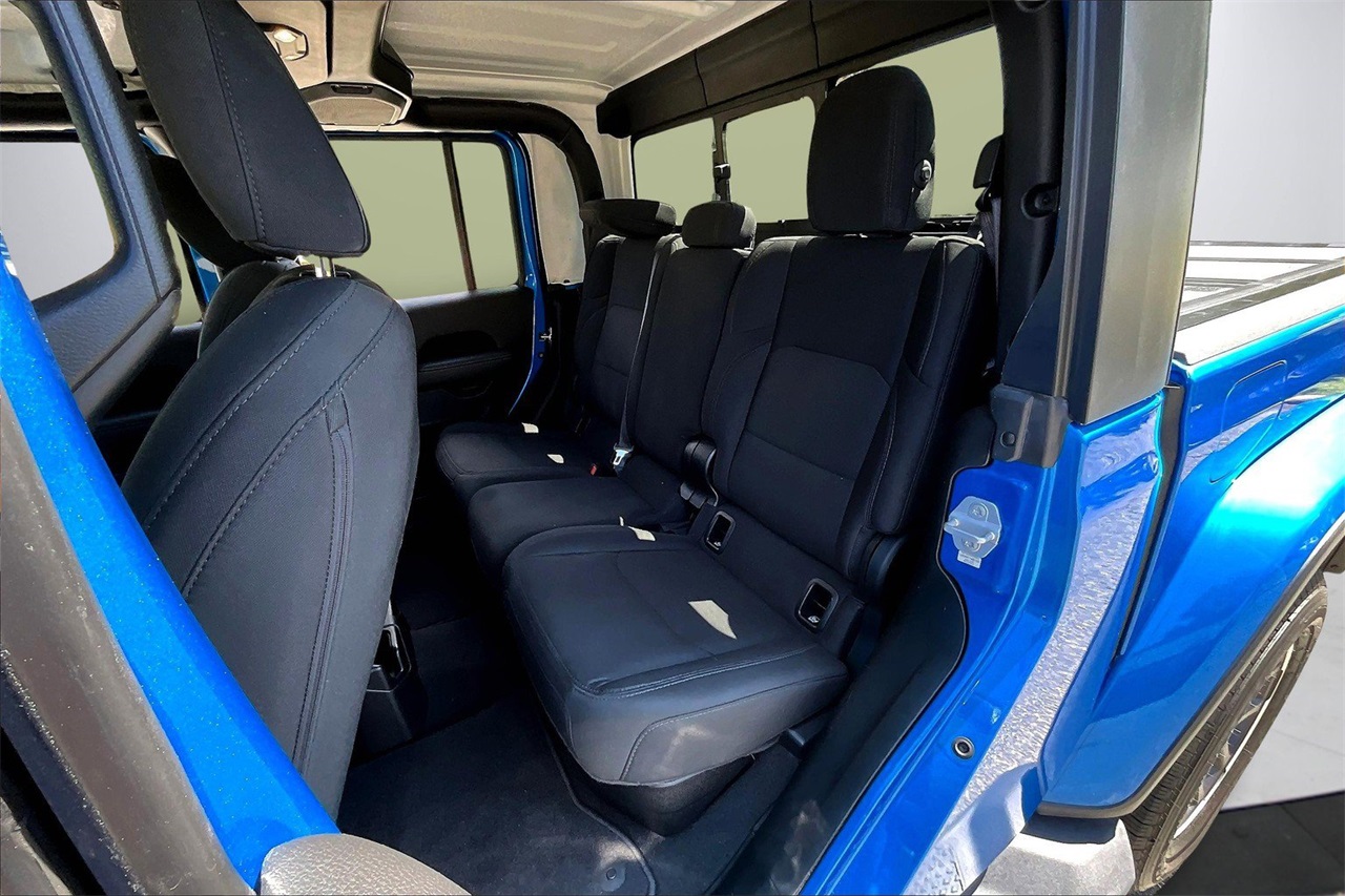 2021 Jeep Gladiator Overland photo 20