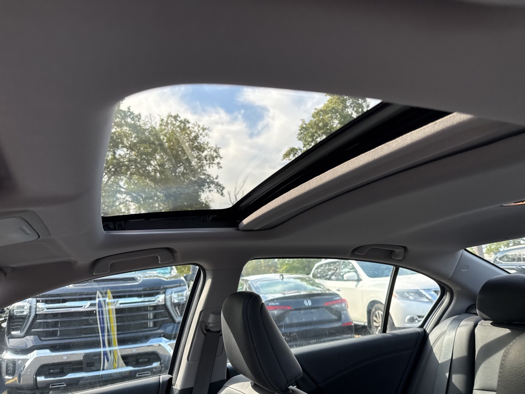 2015 Honda Accord EX-L photo 4