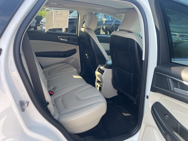 2022 Ford Edge Titanium photo 20