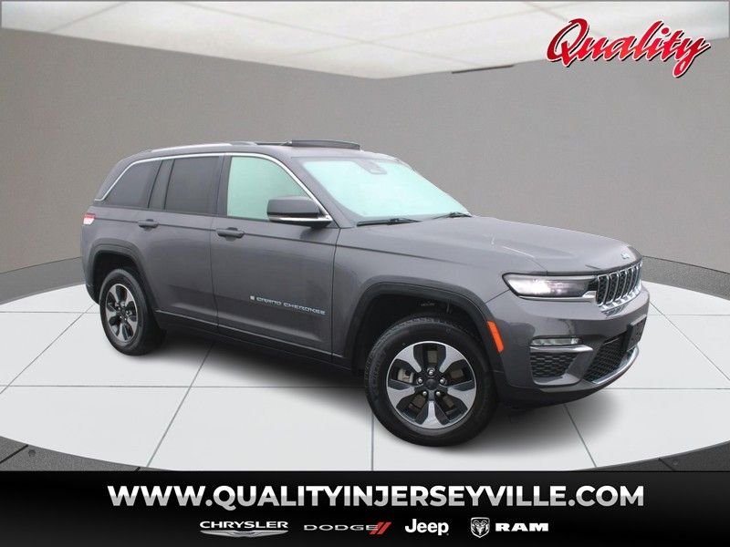 2023 Jeep Grand Cherokee 4xe's photo