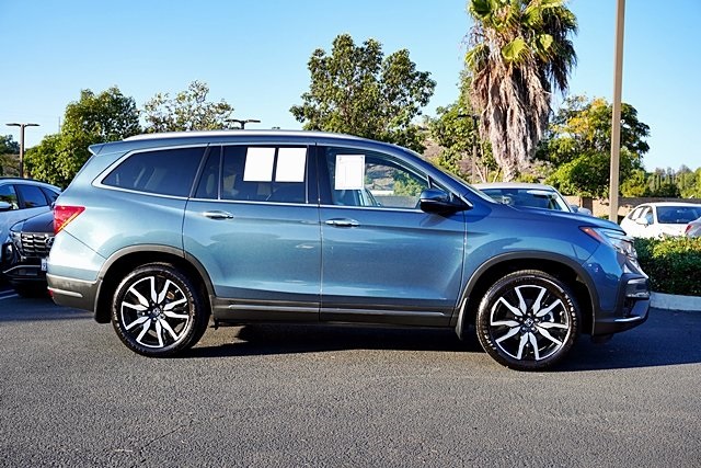 Used 2022 Blue Honda Touring image 6