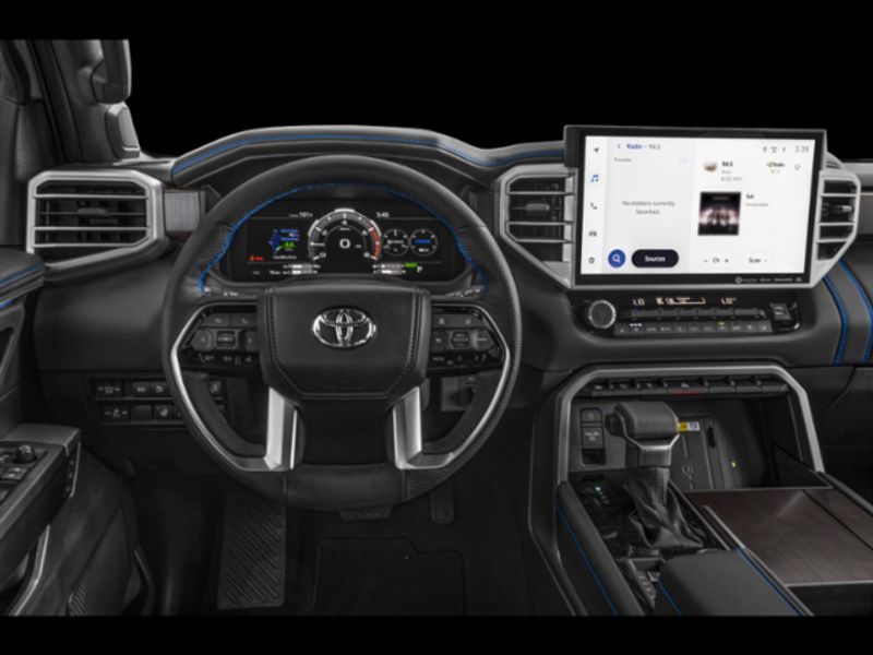 2023 Toyota Sequoia Platinum photo 4