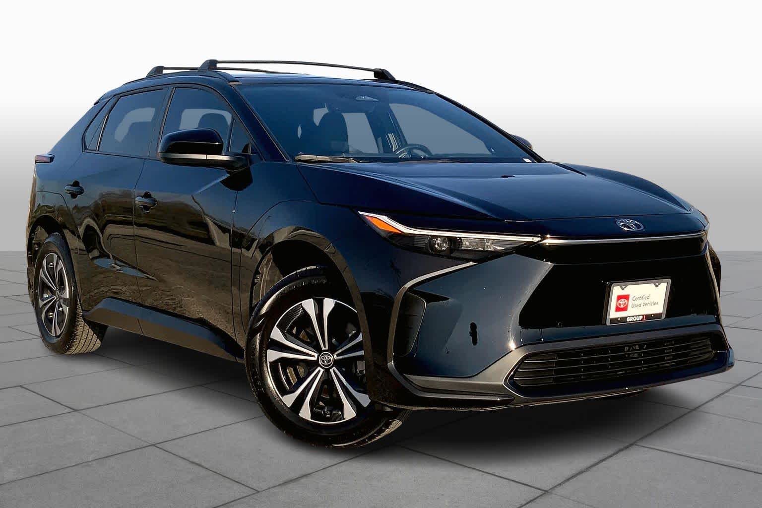 Used 2024 Toyota bZ4X XLE with VIN JTMAAAAA6RA034417 for sale in Houston, TX