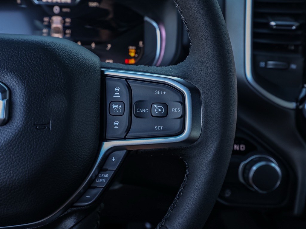 New 2026 Granite Crystal Metallic Clear-Coat Exterior Paint RAM Big Horn/Lone Star image 25