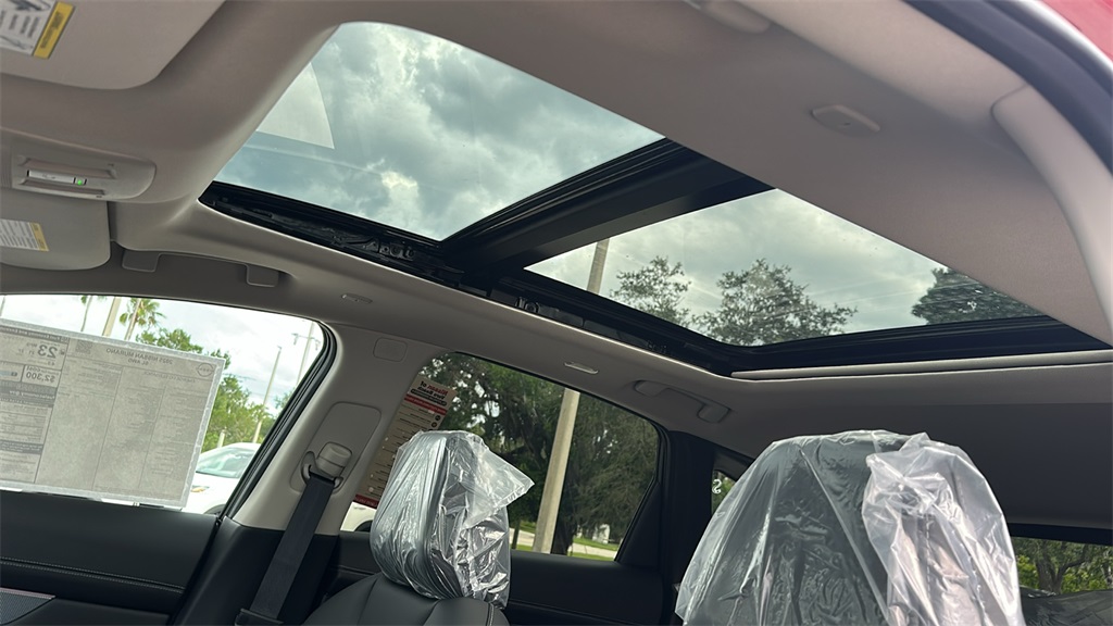 2025 Nissan Murano SL photo 15