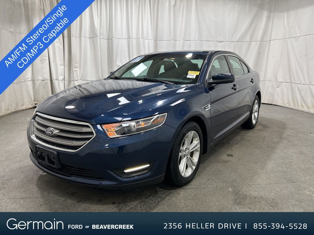 2017 Ford Taurus SEL's photo