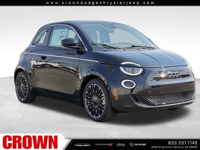 2025 Fiat 500e La Prima photo 3