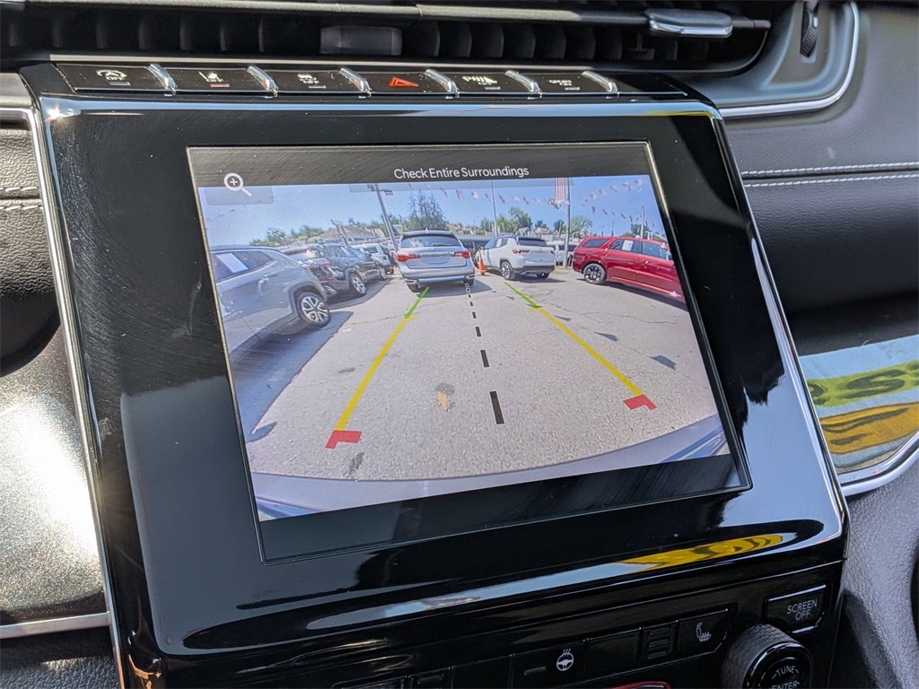 2023 Jeep Grand Cherokee Altitude photo 16