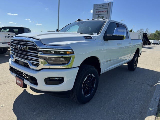 2025 Ram 2500 Laramie photo 3