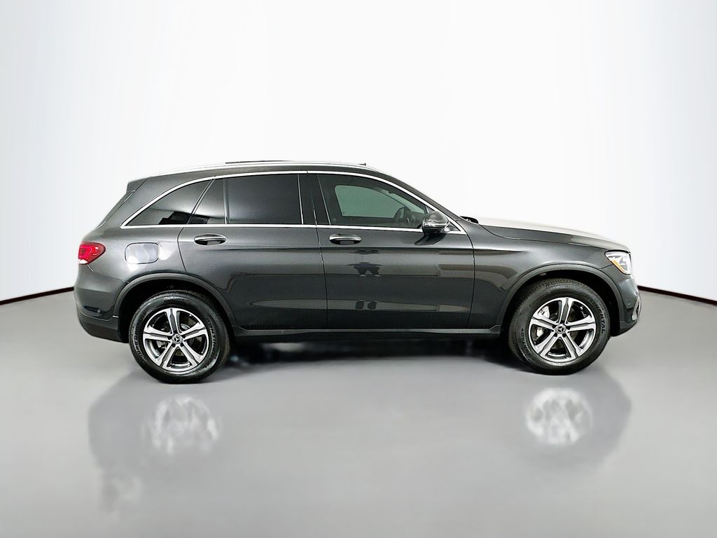2022 Mercedes Benz GLC 300 4MATIC photo 4