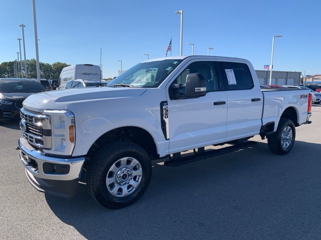 2024 Ford F-350 photo 3