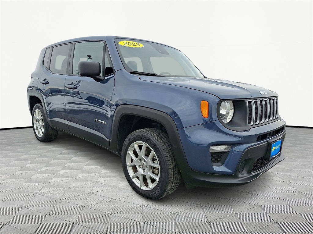 2023 Jeep Renegade Latitude's photo