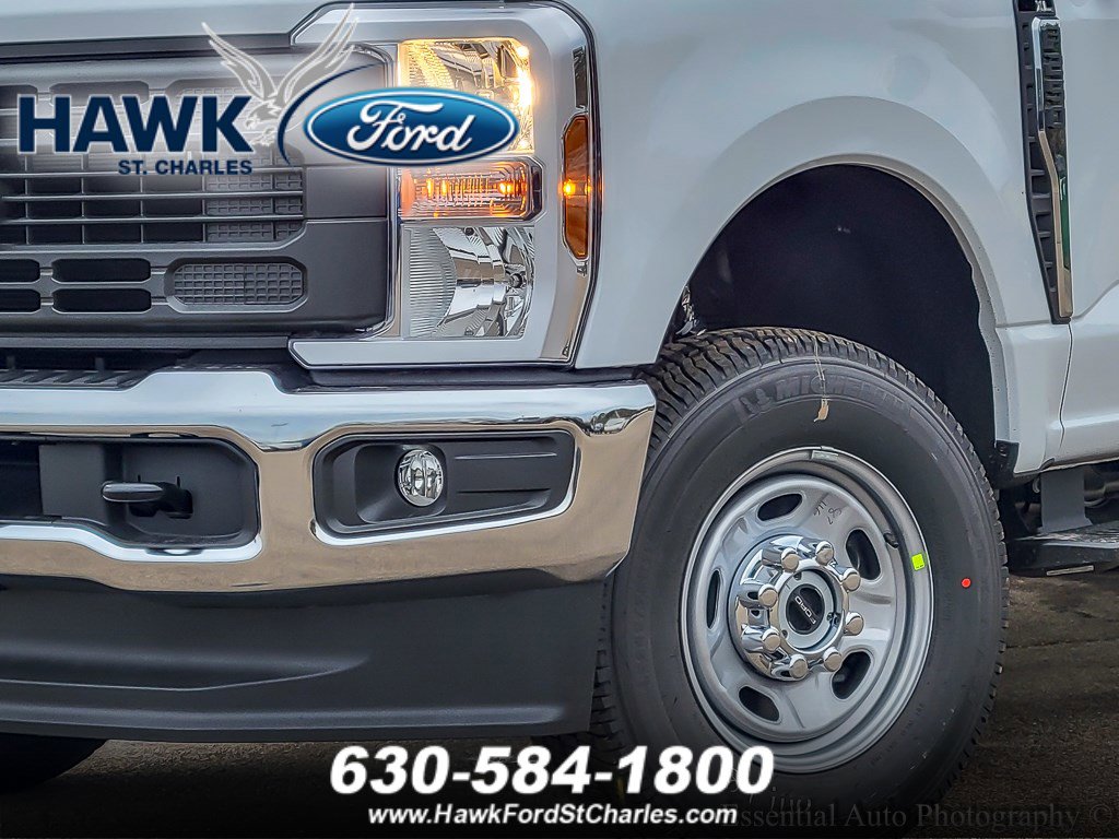 2026 FORD F-250 - Image 2