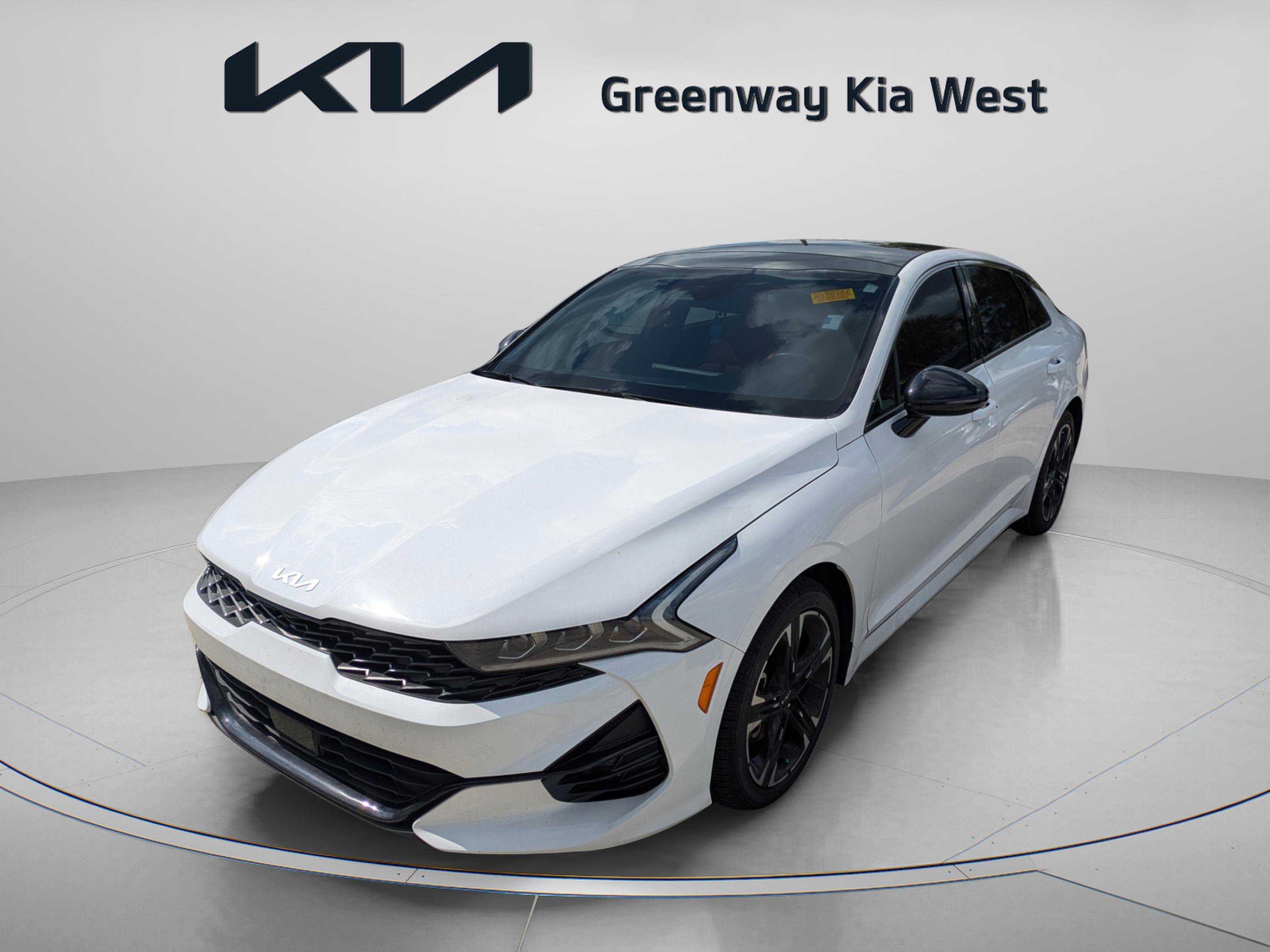 2023 Kia K5 GT-Line photo 4