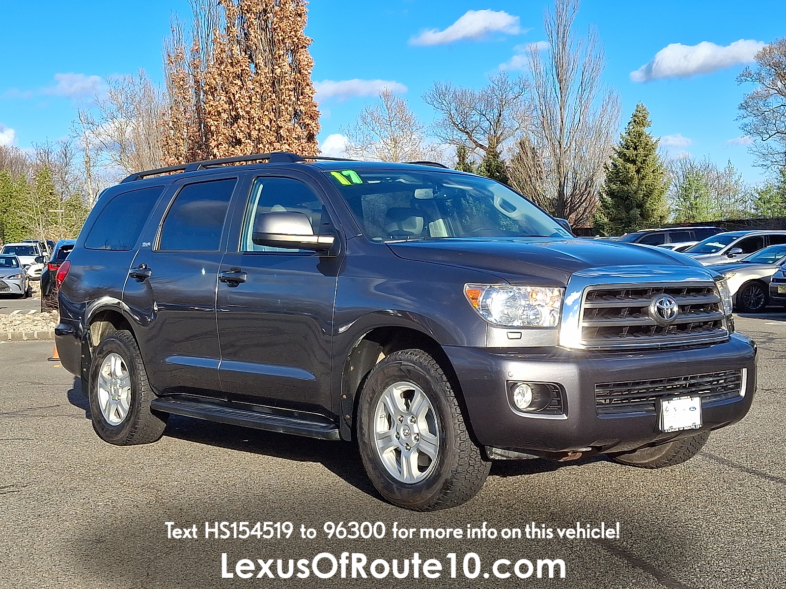 2017 Toyota Sequoia SR5's photo