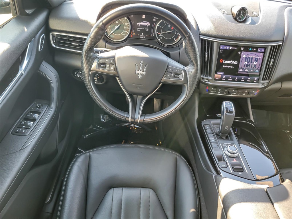 2022 Maserati Levante GT photo 11
