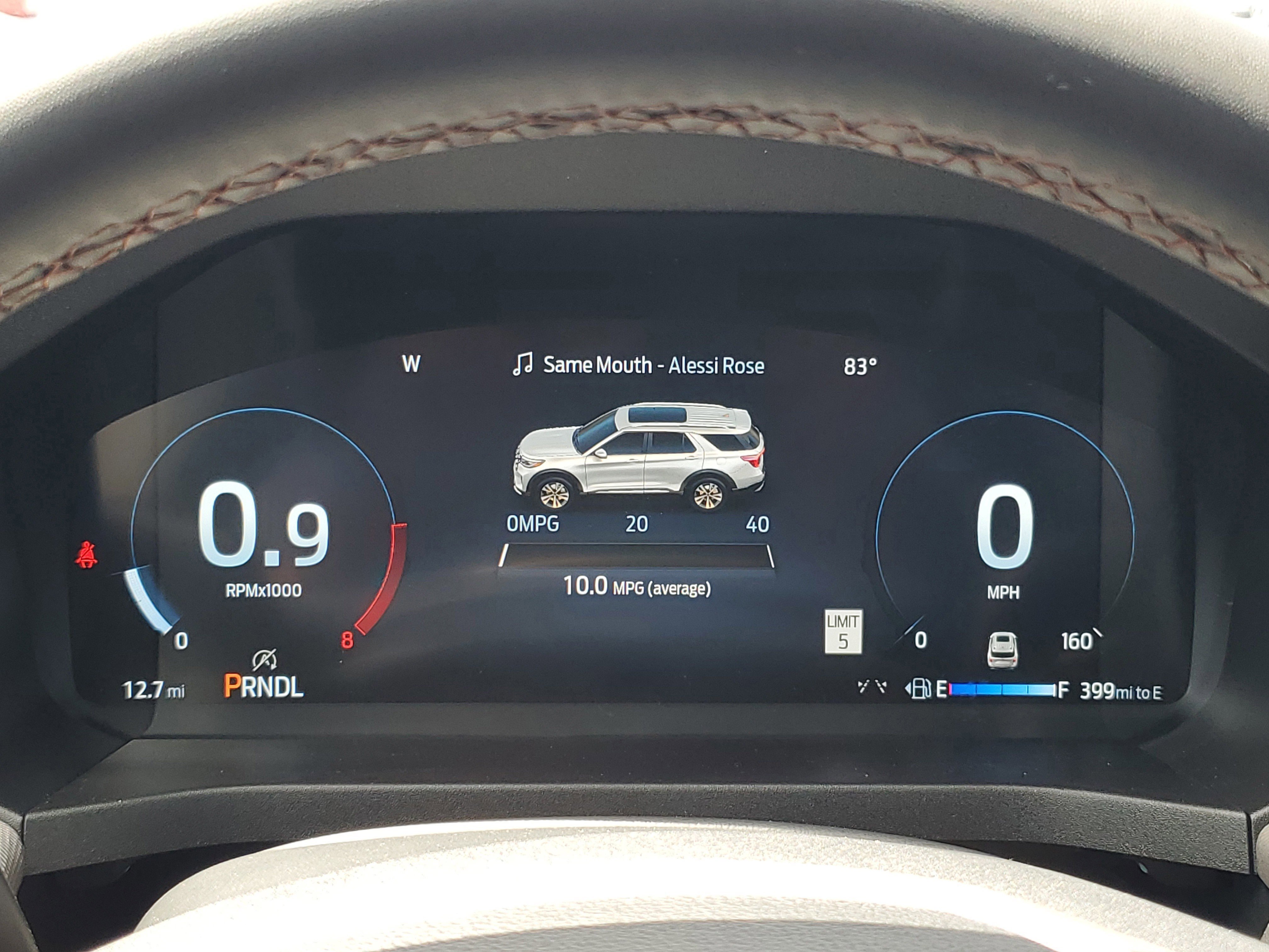 2025 Ford Explorer photo 8