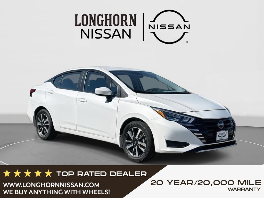 2025 Nissan Versa Sedan SV's photo