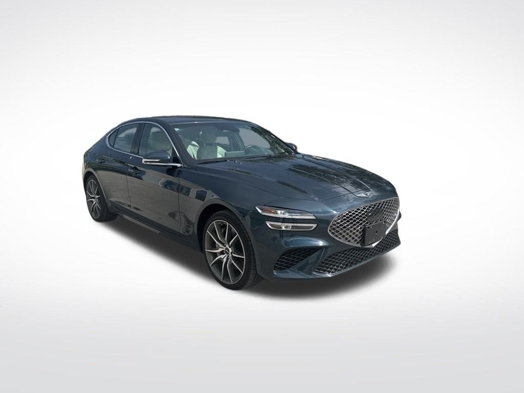 2024 Genesis G70 2.5T photo 4