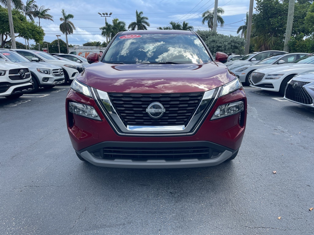 2022 Nissan Rogue SV photo 7