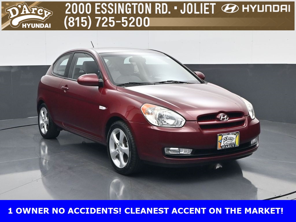 2007 Hyundai Accent SE photo 2