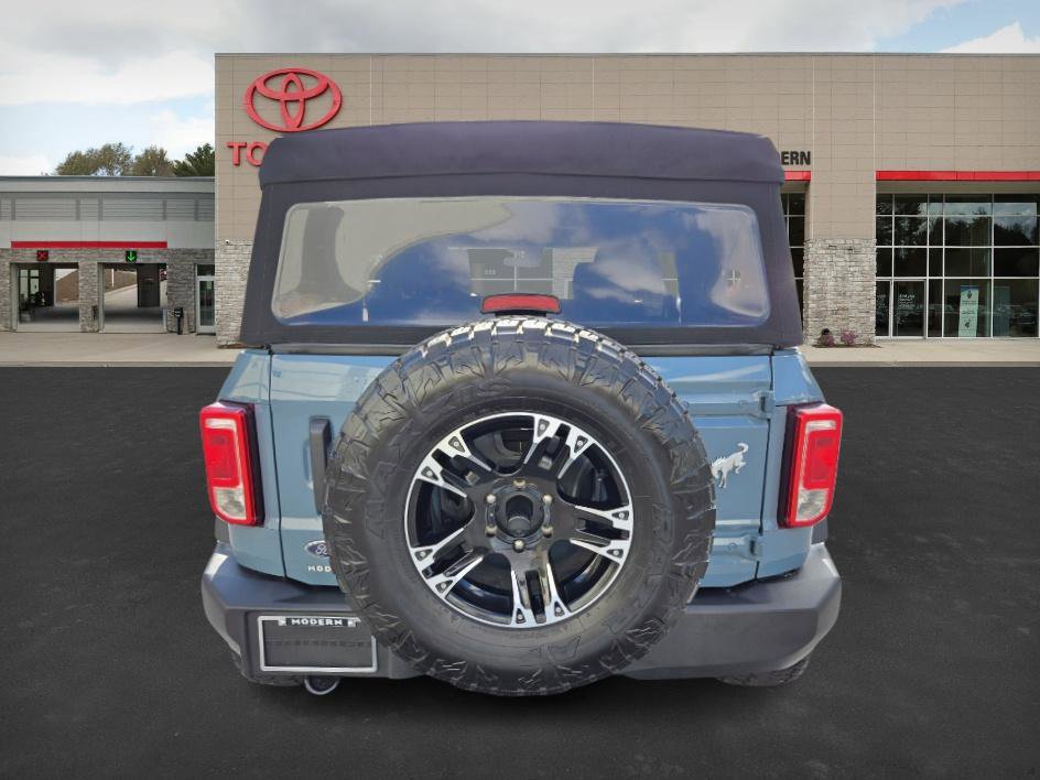 2022 Ford Bronco Base photo 5