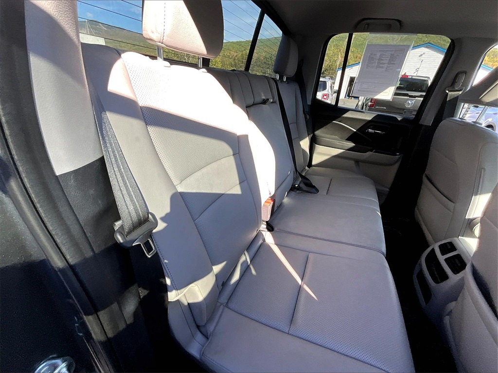 2019 Honda Ridgeline RTL-E photo 16
