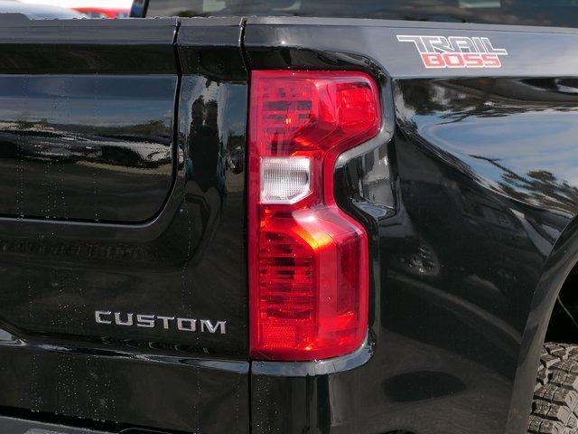 2026 Chevrolet Silverado 1500 Custom Trail Boss photo 4