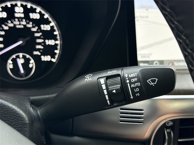 2020 Genesis G90 3.3T Premium photo 26