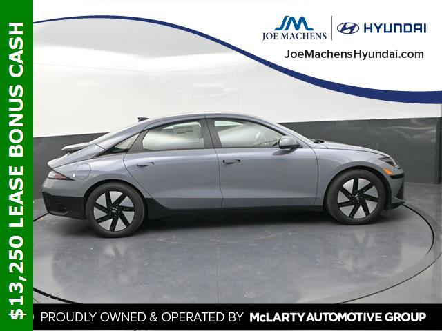 2025 Hyundai Ioniq 6 SE's photo