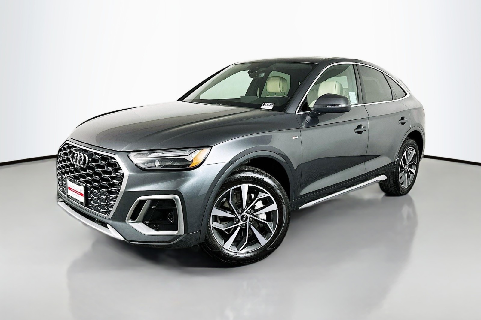2022 Audi Q5 Sportback Premium Plus's photo