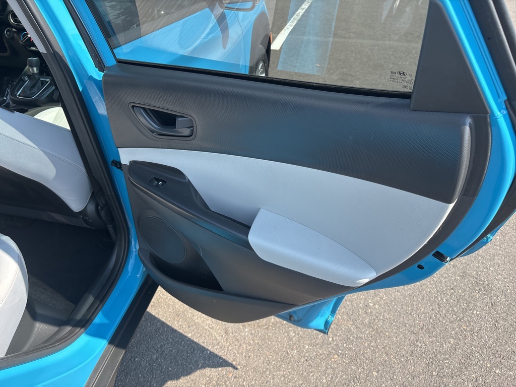 2023 Hyundai Kona SEL photo 15