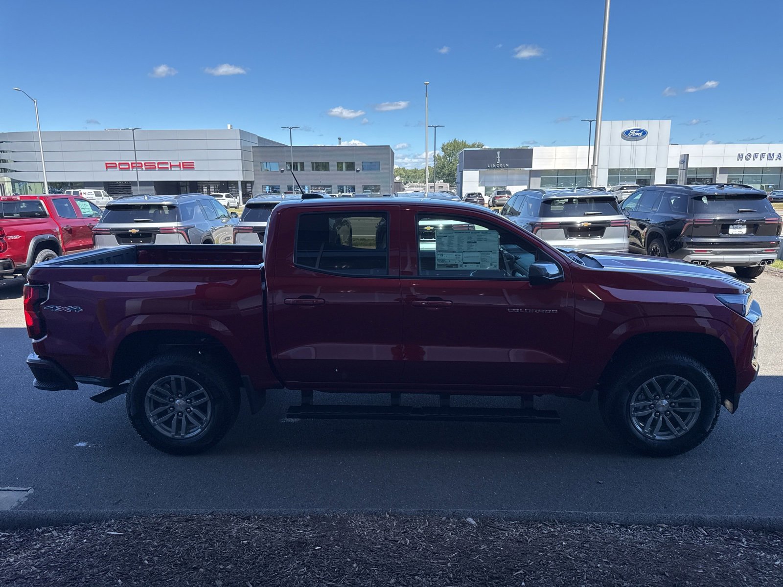 2026 Chevrolet Colorado LT photo 5