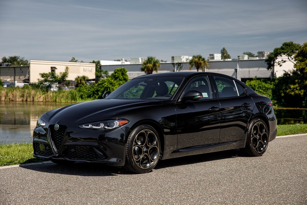 2025 Alfa Romeo Giulia SPRINT photo 7