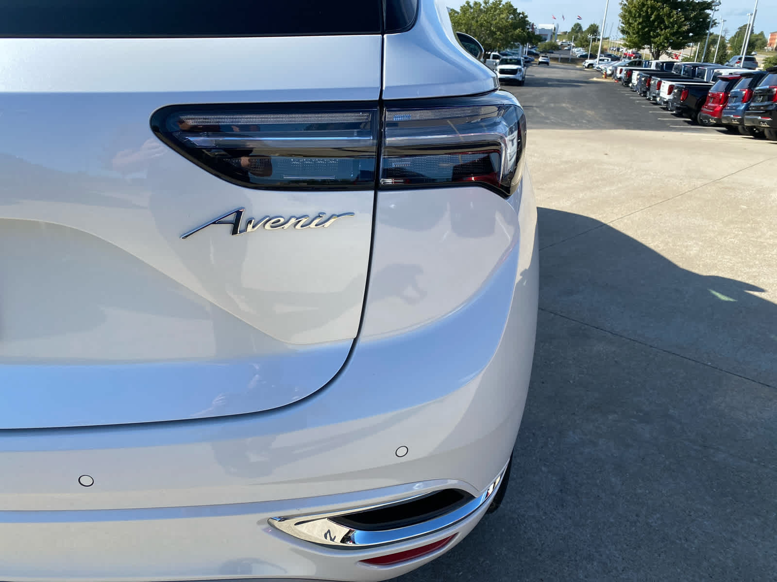 2023 Buick Envision Avenir photo 38