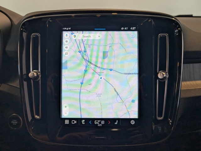 2023 Volvo XC40 Plus photo 22