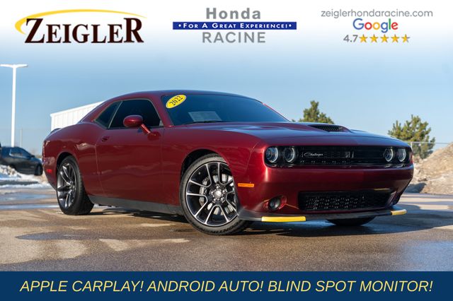2022 Dodge Challenger R/T's photo