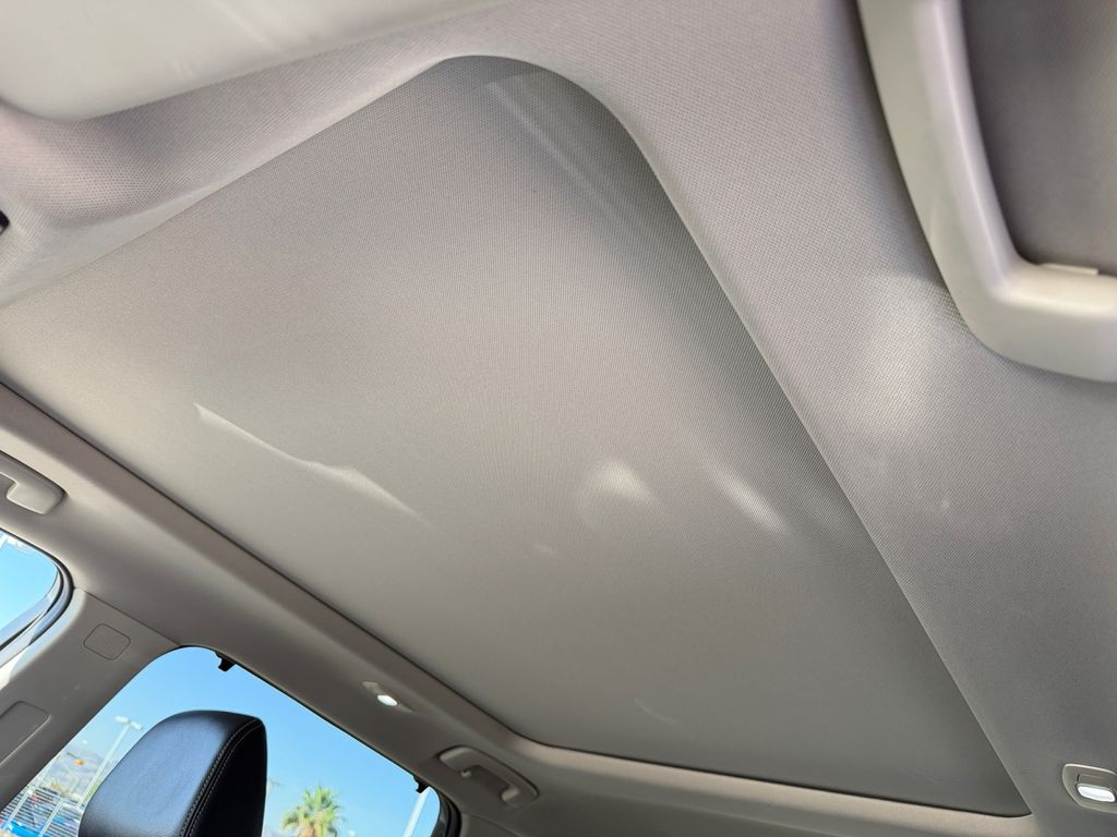 2021 Nissan Rogue SL photo 23