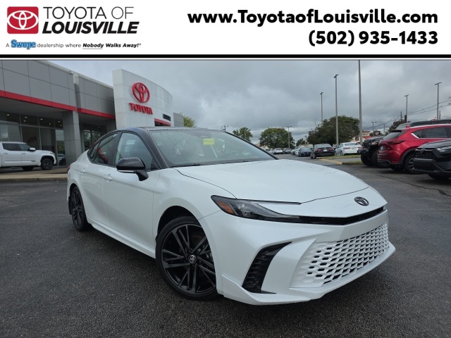 2025 Toyota Camry XSE's photo