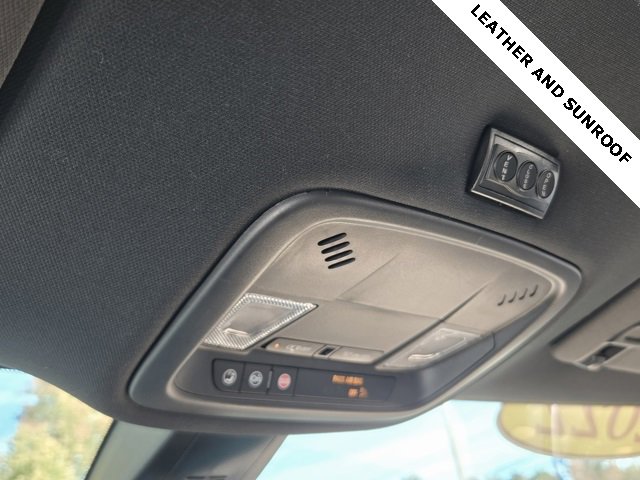 2022 Chevrolet Traverse LS photo 28