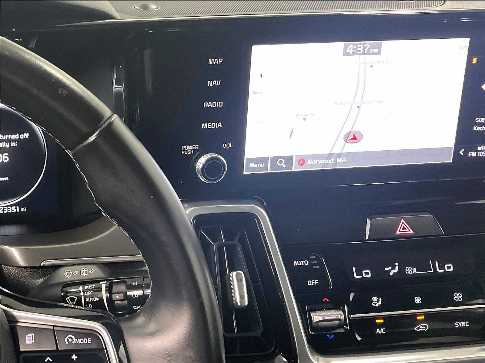 2023 Kia Sorento SX photo 19